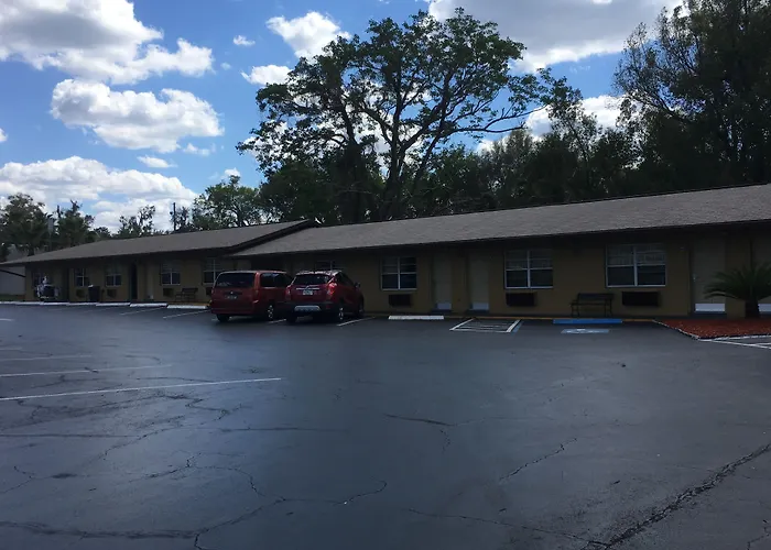 Blue Spring Inn Orange City