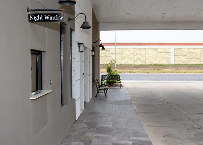 Americas Best Value Inn Harlingen