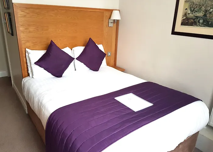 The Chequers Hotel