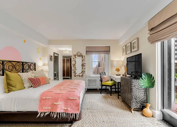 The Lexington Hotel, Autograph Collection