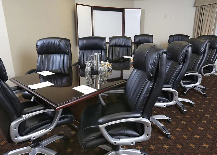 Doubletree By Hilton Hotel Denver - Thornton