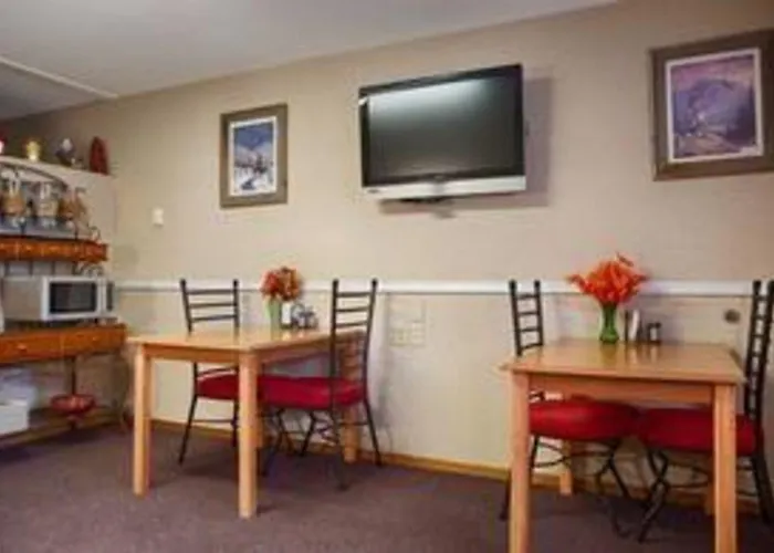 U-Bar Motel