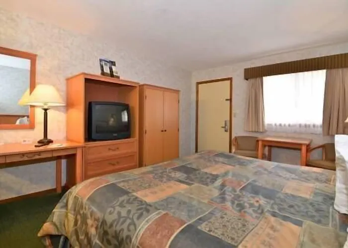 U-Bar Motel