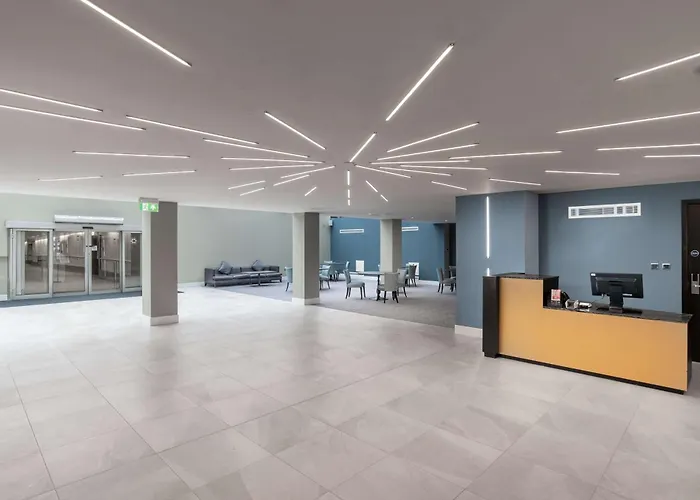 Hilton London Gatwick Airport