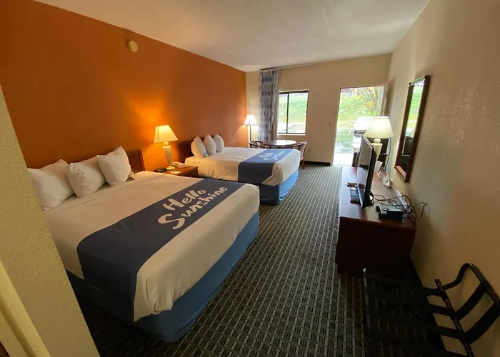Days Inn By Wyndham Morehead