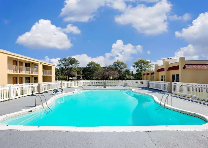 Days Inn By Wyndham Easton