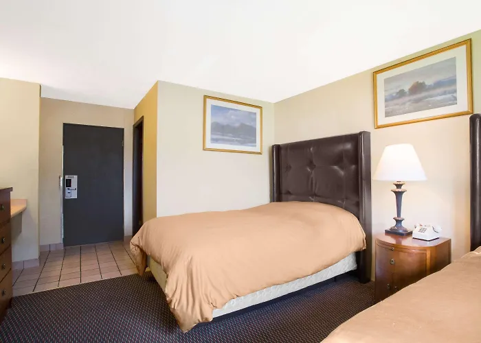 Knights Inn Endwell