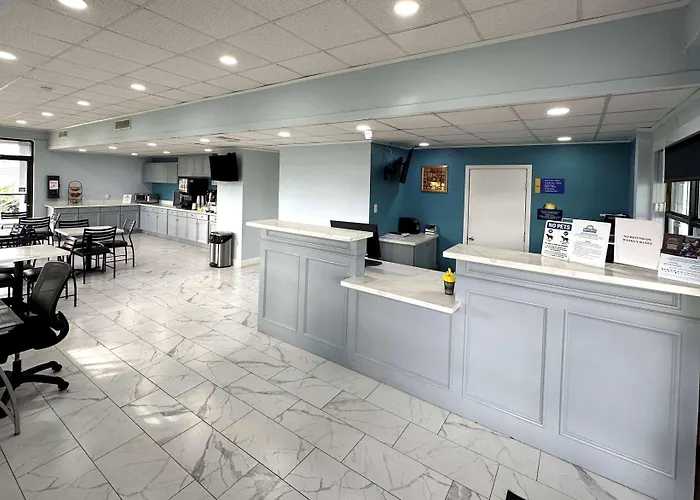 Days Inn By Wyndham Lake Charles