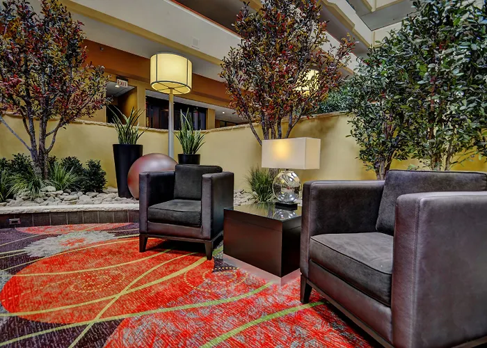 University Plaza Hotel