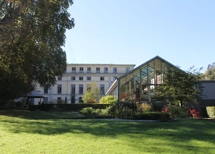 Castel De Pont-A-Lesse