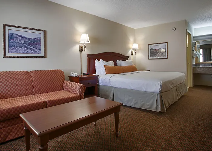 Best Western Point South