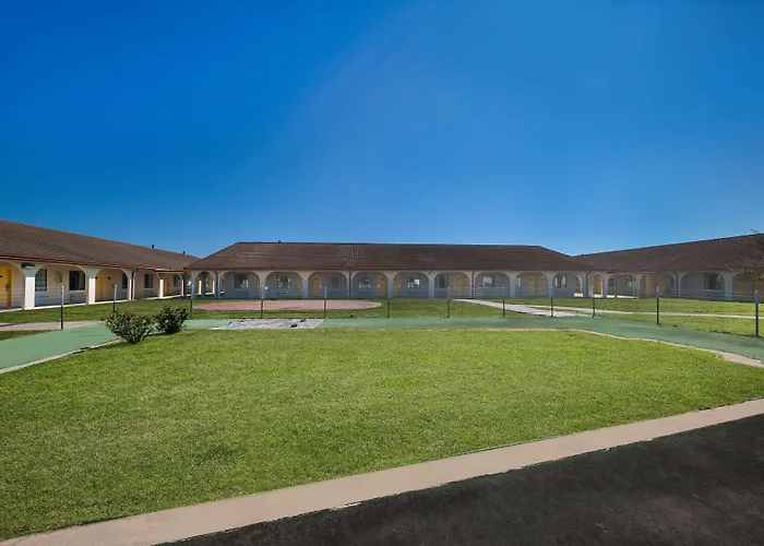 Americas Best Value Inn Bonham