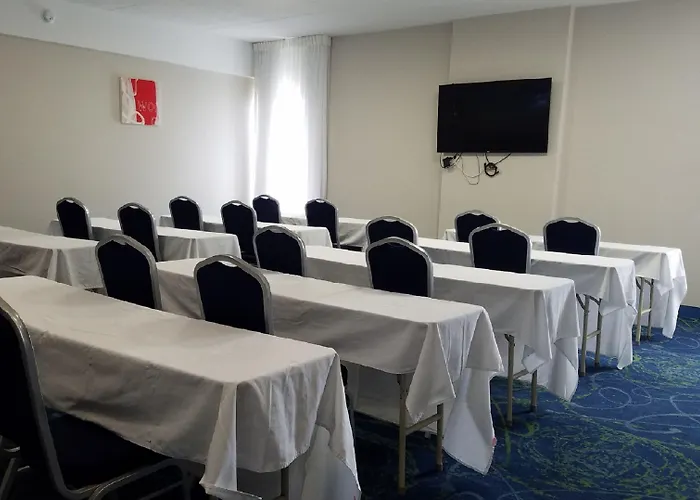 Allentown Park Hotel By The Red Collection