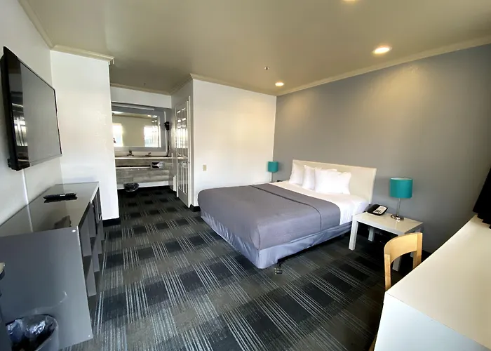 Bridgepoint Inn Daly City