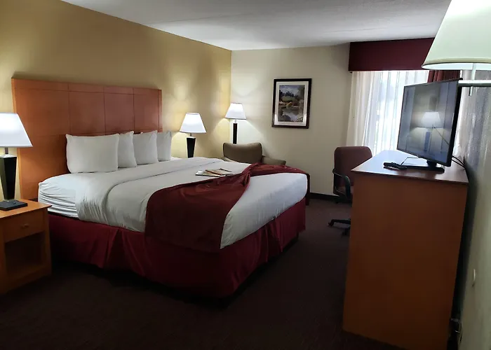 Baymont By Wyndham Southfield/Detroit