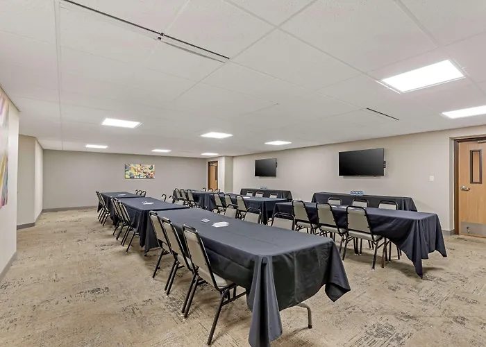 Best Western Plus Waterloo & Cedar Falls
