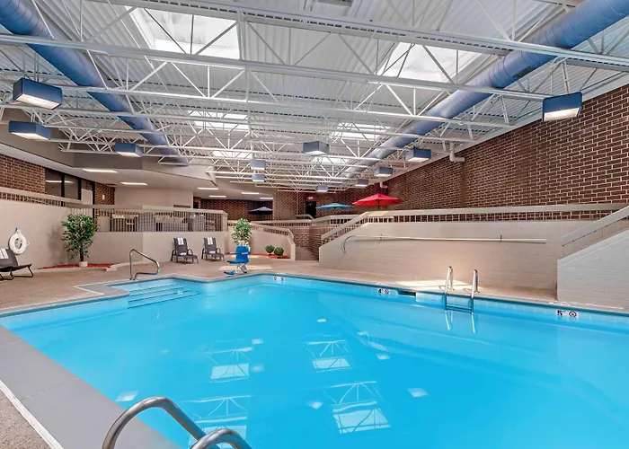 Best Western Plus Waterloo & Cedar Falls