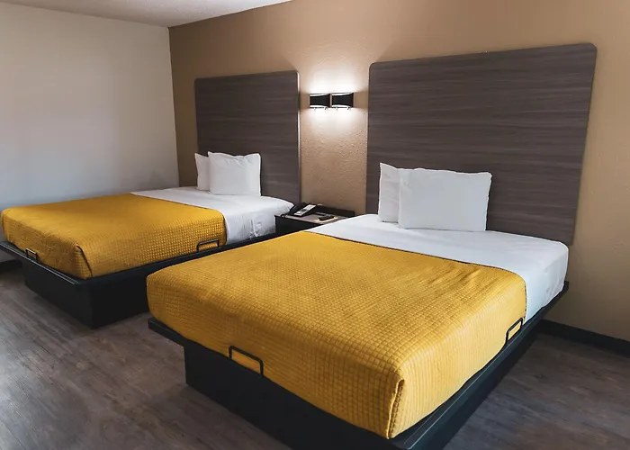 Express Inn & Suites
