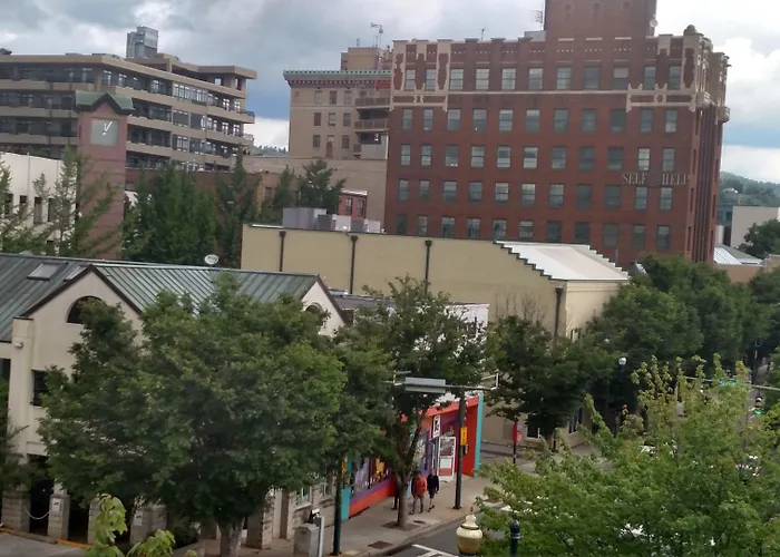 Downtown Inn