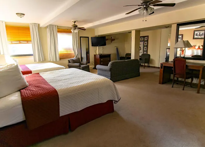 Fairbridge Inn And Suites West Point