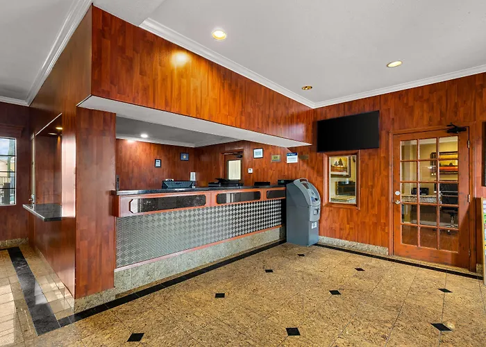 Best Western Moreno Hotel & Suites