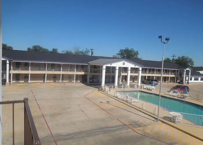Knights Inn Mineral Wells