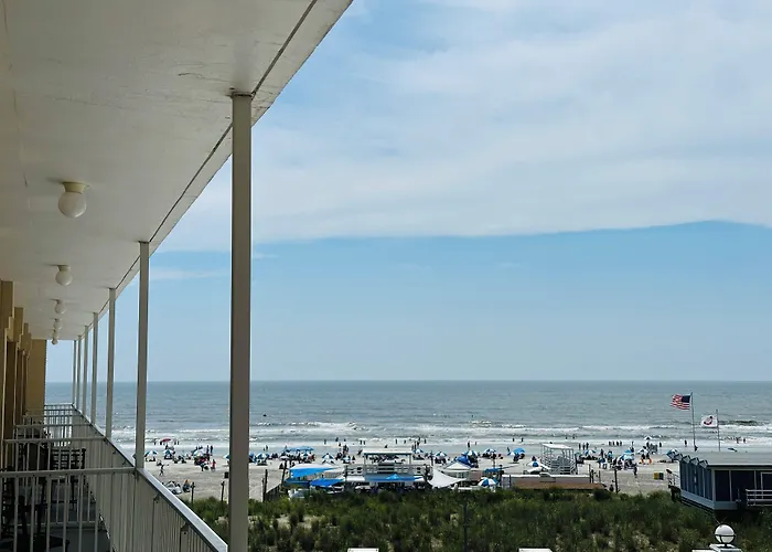 Days Inn By Wyndham Atlantic City Oceanfront-Boardwalk