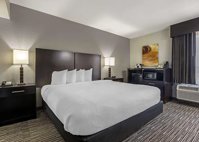 Best Western Plus- Jonesboro