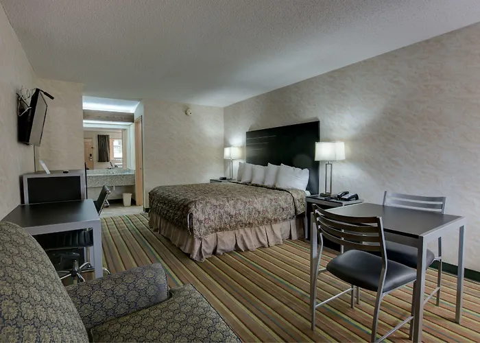 Red Roof Inn & Suites Athens, Al