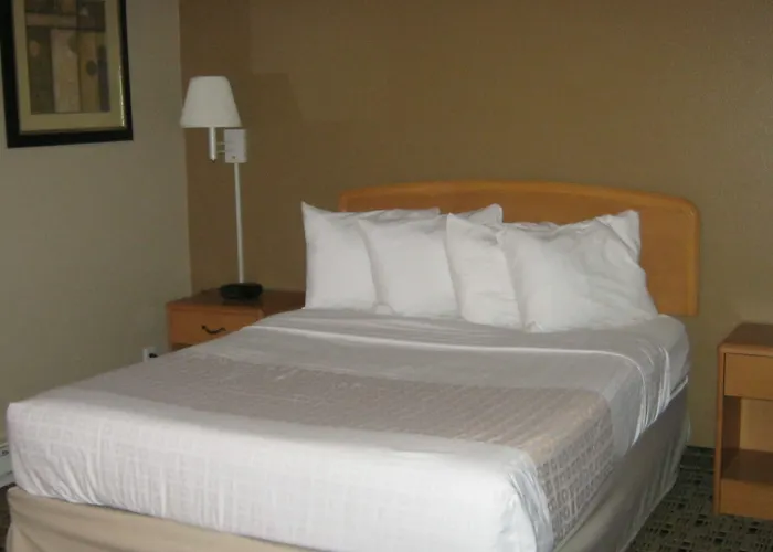 Americas Best Value Inn And Suites Bismarck