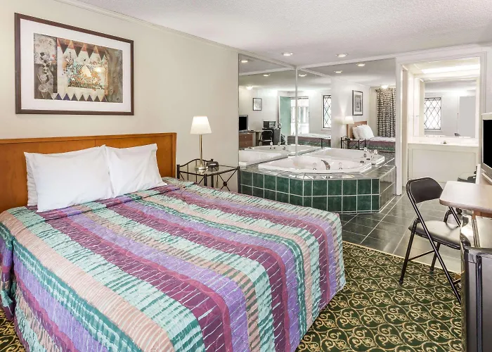 Knights Inn Racine