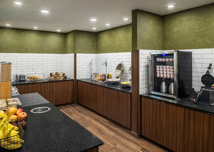 Fairfield Inn & Suites Butler