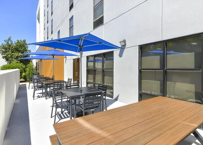 Hampton Inn & Suites Burlington
