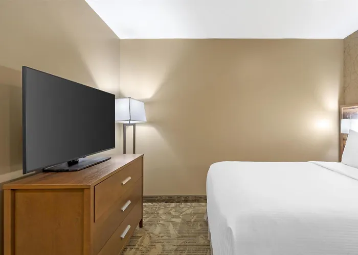 Best Western Plus Valemount Inn & Suites