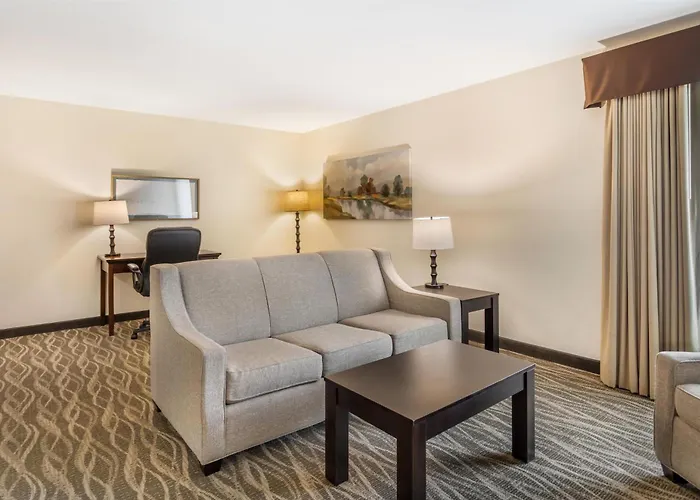 Best Western Plus Valdosta Hotel & Suites