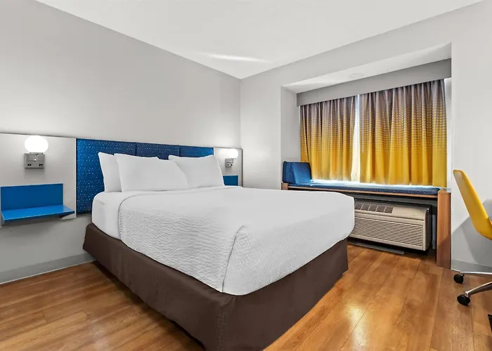 Microtel Inn And Suites - Salisbury