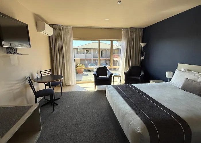The Suites Ashburton