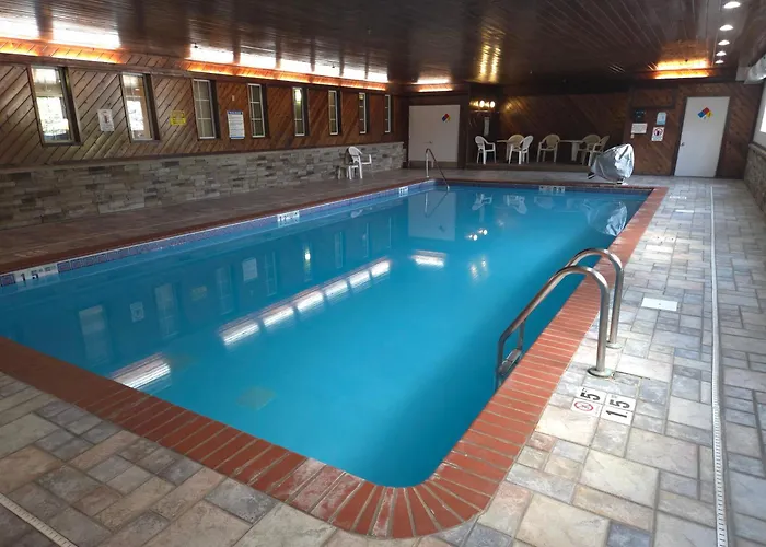 Mainstay Suites Leclaire - Quad Cities