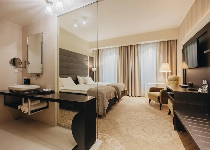 Lydia Hotel