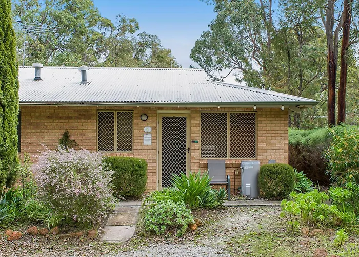 Travellers Rest Motel