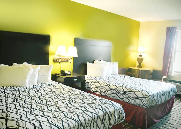 Days Inn By Wyndham Park City Kansas