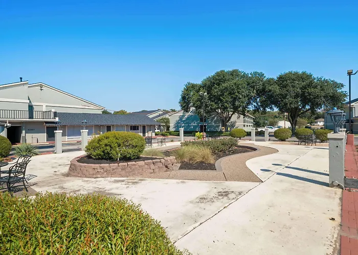 Americas Best Value Inn & Suites Brenham