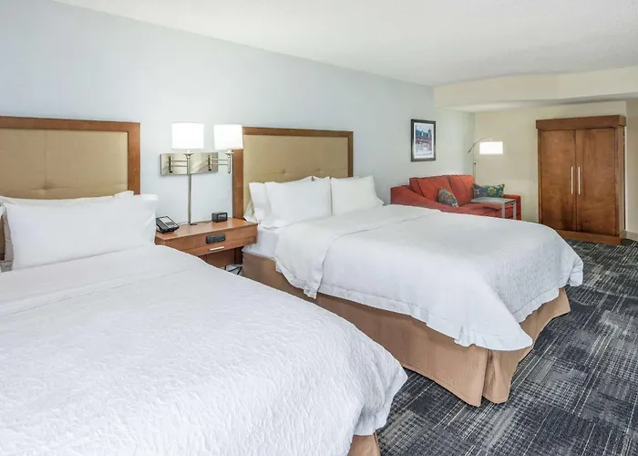 Hampton Inn Columbia