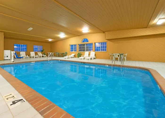 Days Inn By Wyndham Cameron