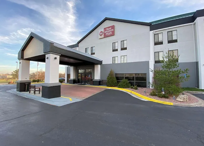 Best Western Plus Kansas City Airport - KCI East