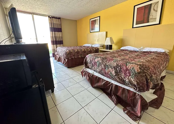 Ramada By Wyndham Lumberton Nc North