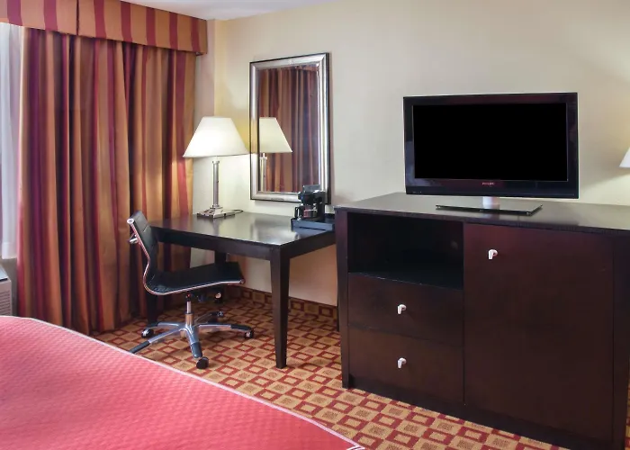 Super 8 By Wyndham Chicago Northlake O'Hare South