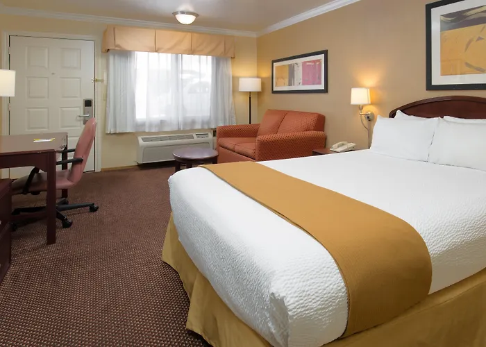 Days Inn By Wyndham Pinole Berkeley