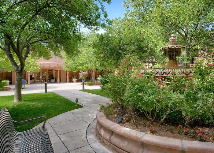 Courtyard By Marriott Albuquerque