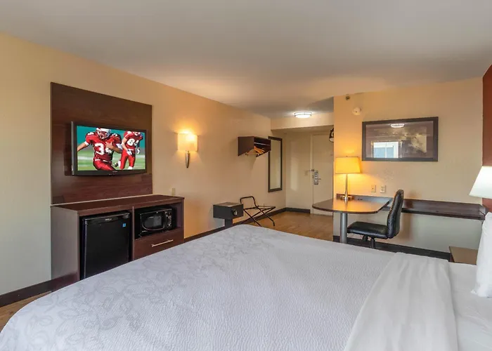 Red Roof Inn Plus+ El Paso East